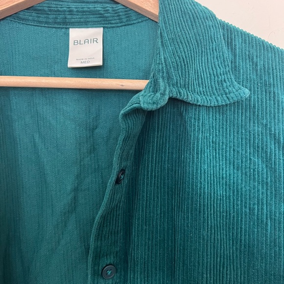 Blair | Vintage corduroy button down - Picture 5 of 6